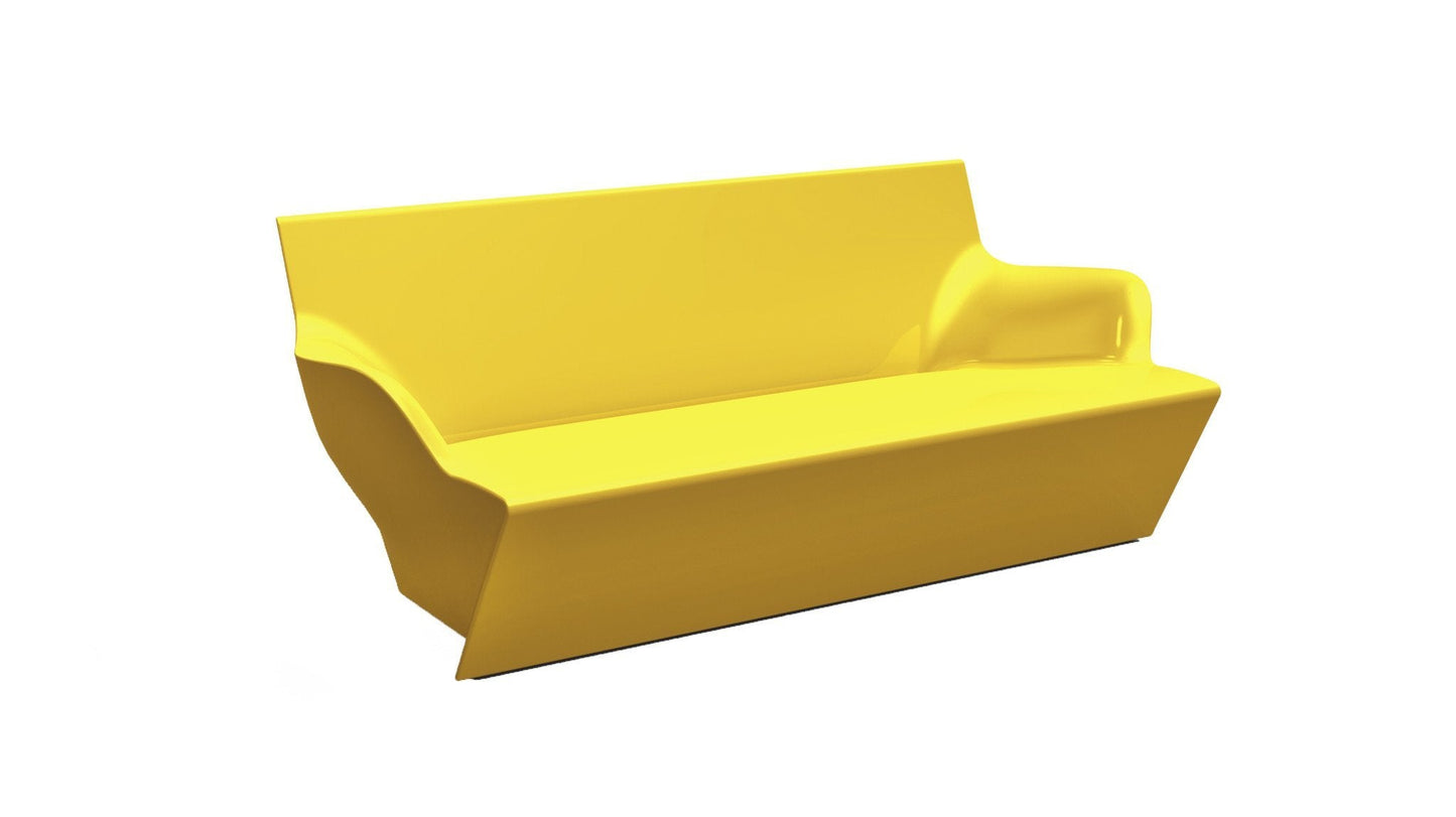 Kami Yon Sofa