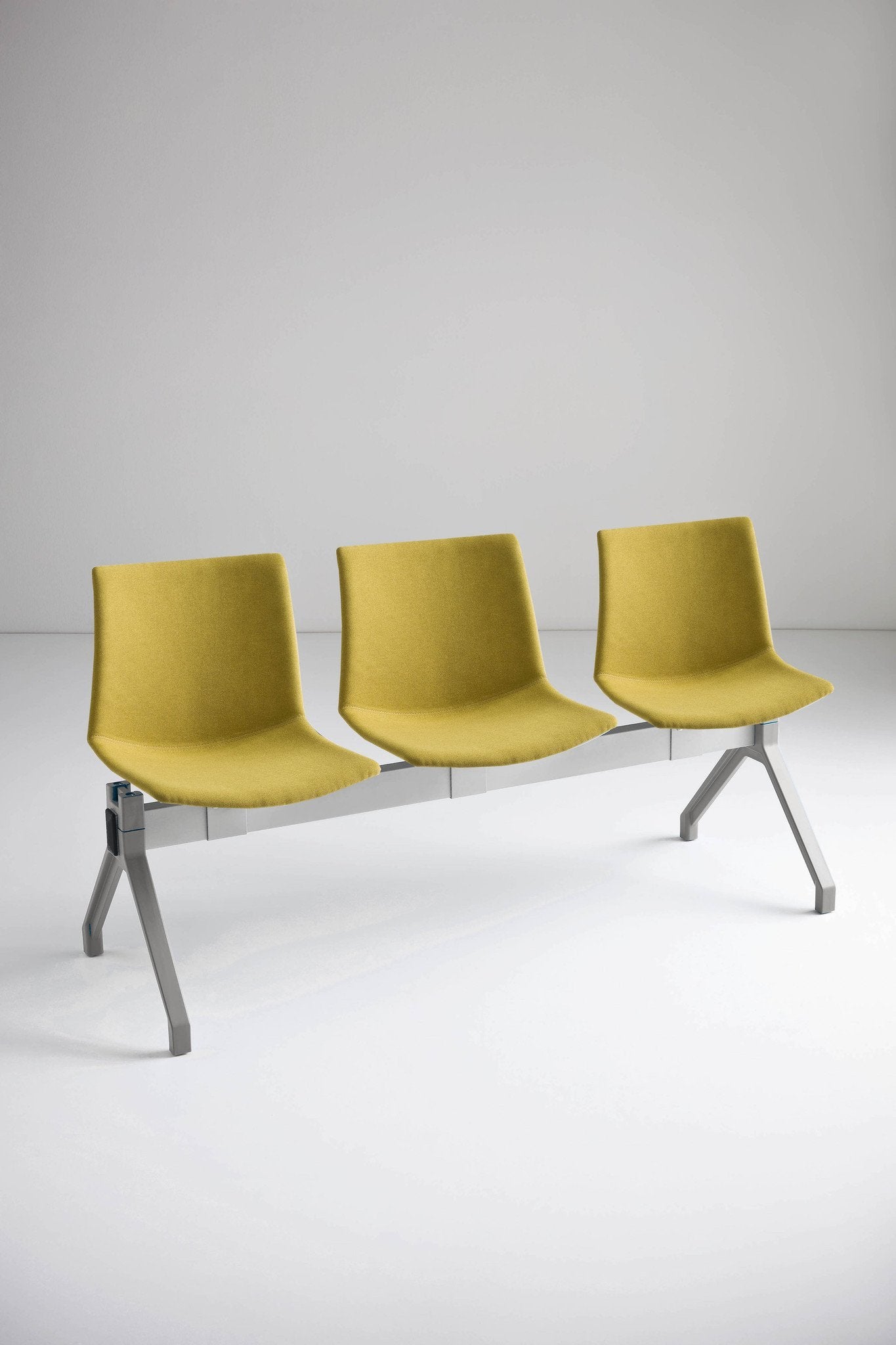 Kanvas PG Front Beam Seating