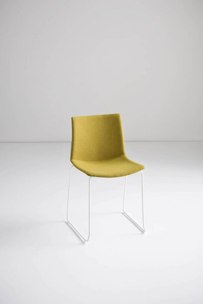 Kanvas S Front Side Chair