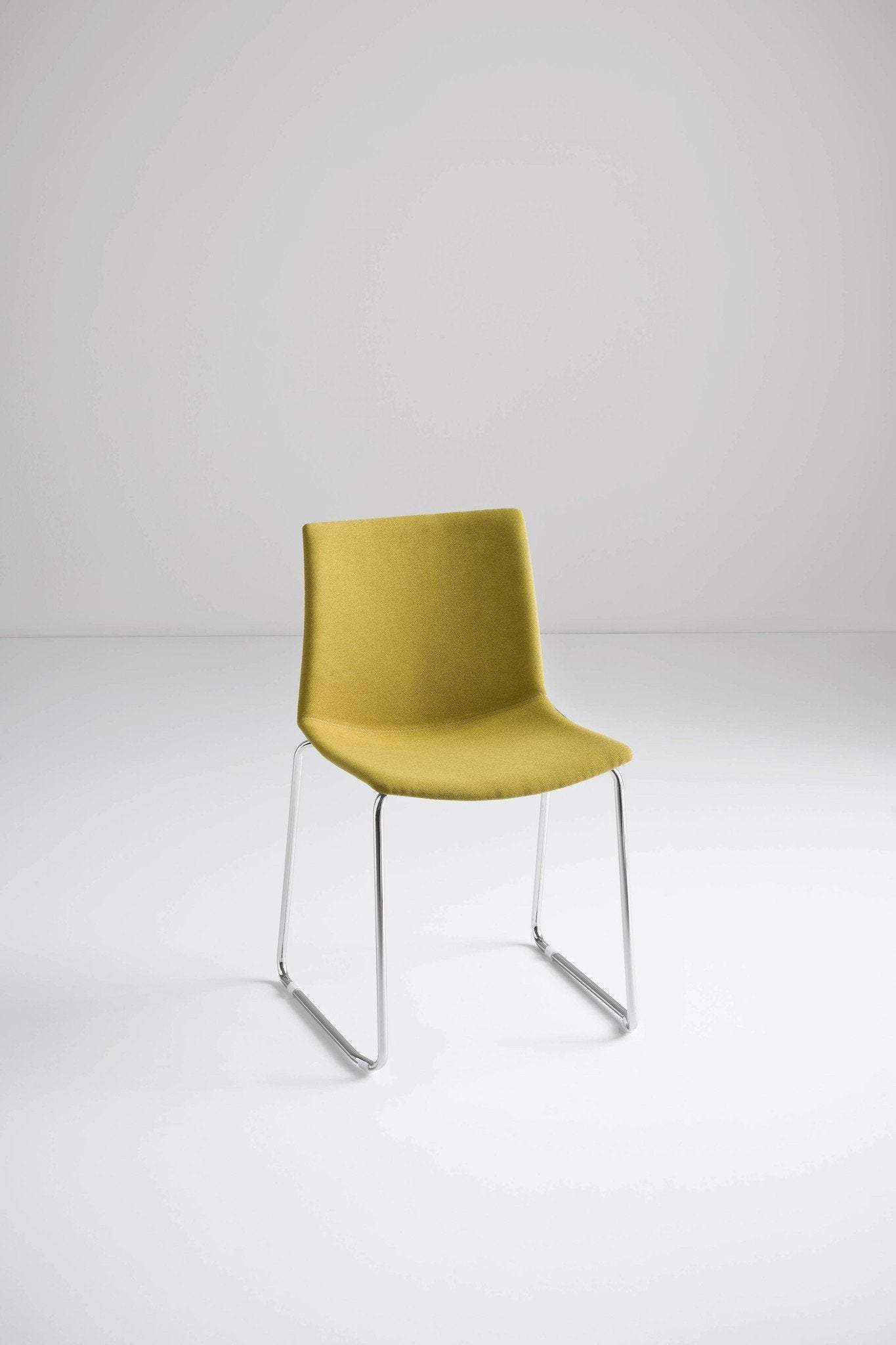 Kanvas S Front Side Chair