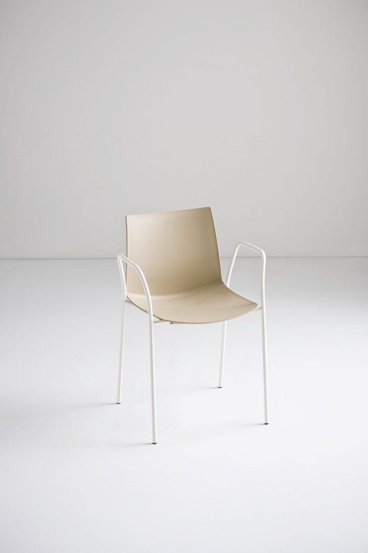 Kanvas TB Armchair