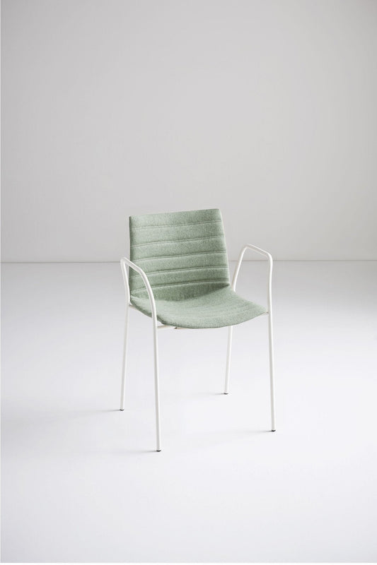 Kanvas TB Full Armchair