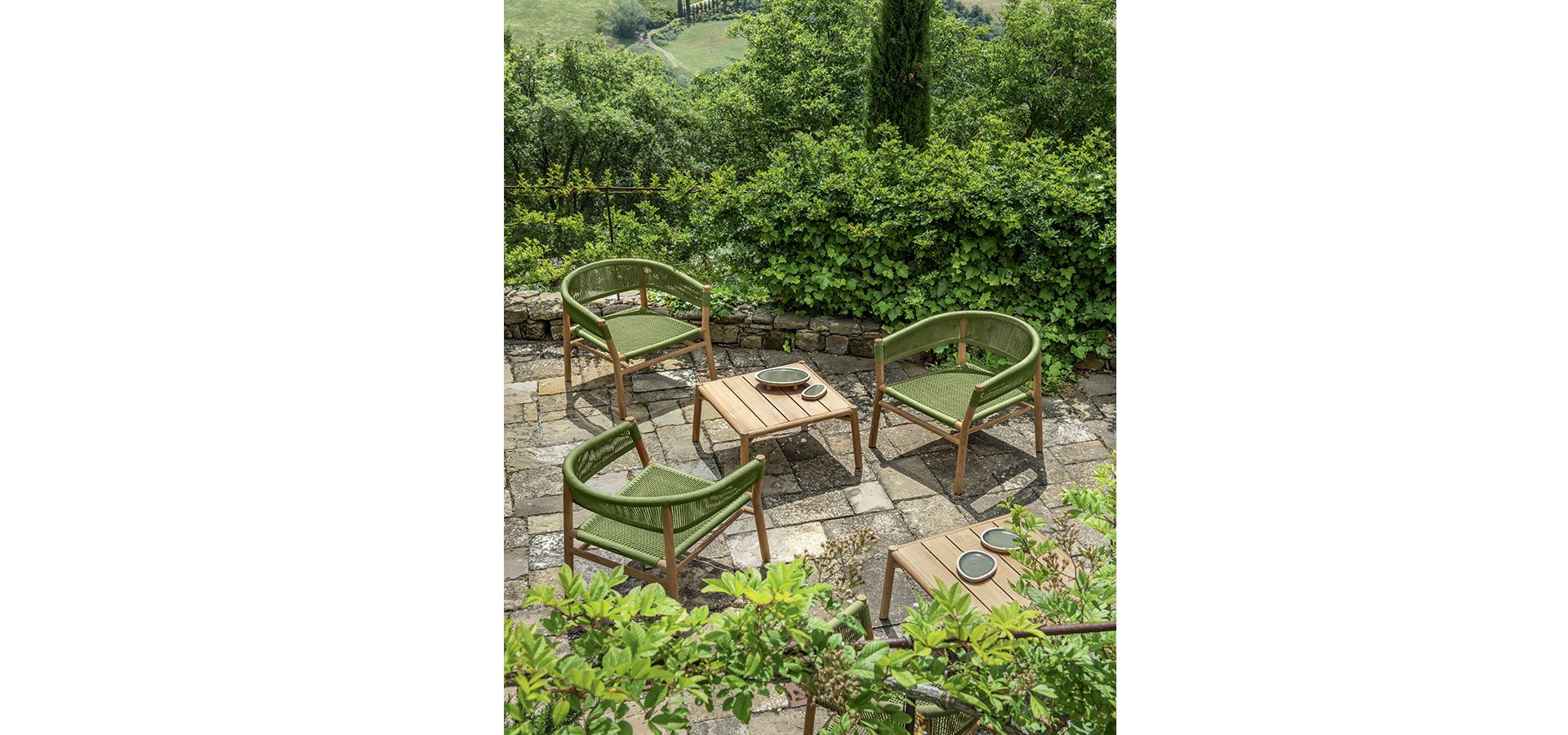 Kilt Lounge Armchair-Contract Furniture Store for hospitality, leisure & commercial projects