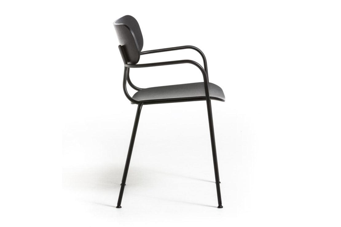 Kiyumi Armchair-Contract Furniture Store for hospitality, leisure & commercial projects