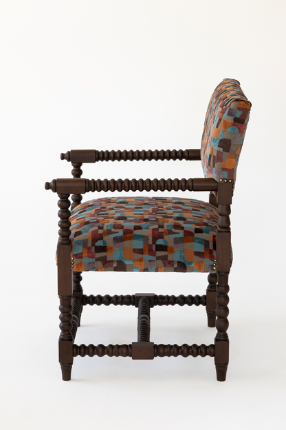 Komi Armchair