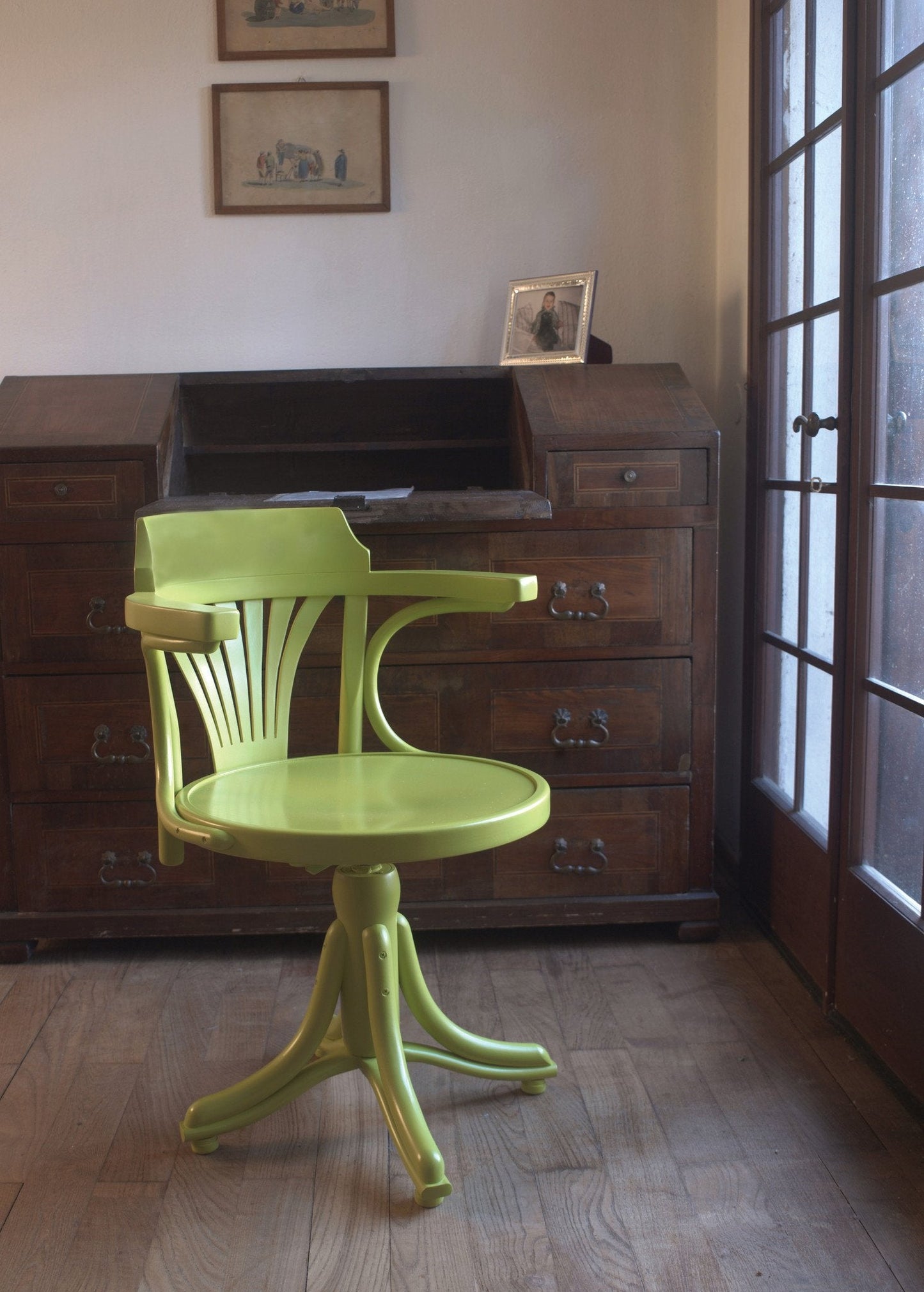 Kontor Armchair