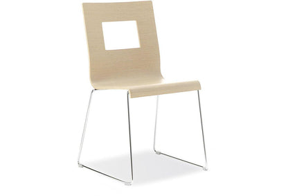 Kuadra 1328 Side Chair