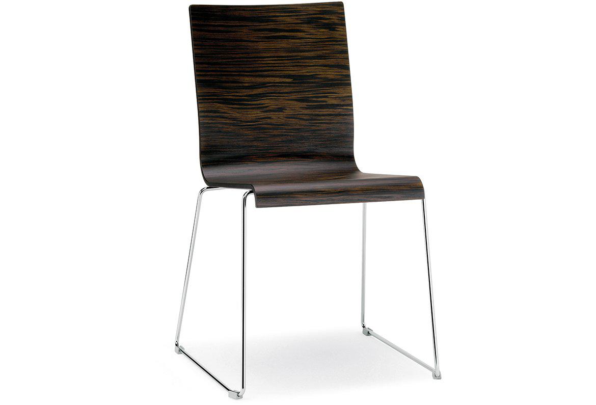 Kuadra 1328 Side Chair