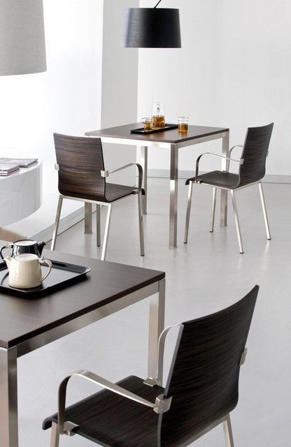 Kuadro Dining Table-Contract Furniture Store for hospitality, leisure & commercial projects
