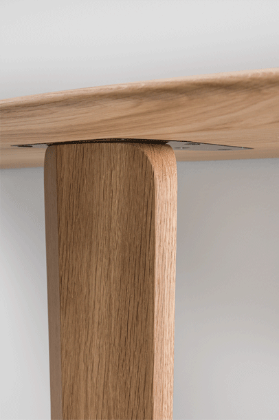 Kuyu Console Table-Zeitraum-Contract Furniture Store
