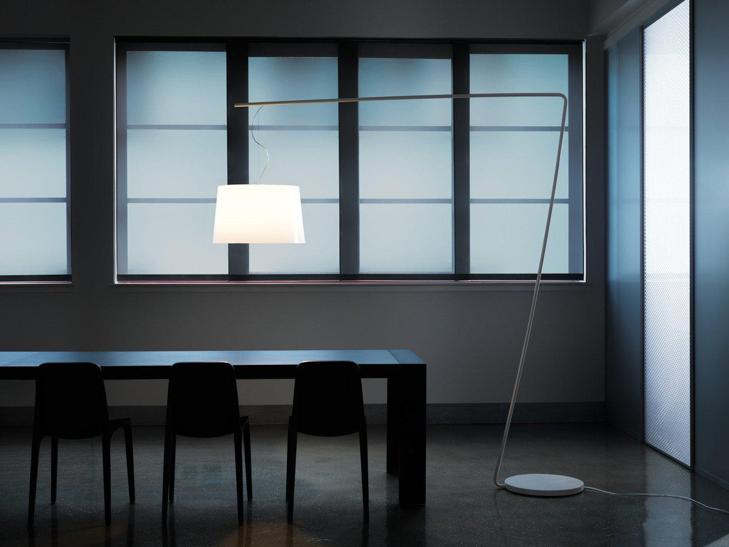 L001T/B Floor Lamp