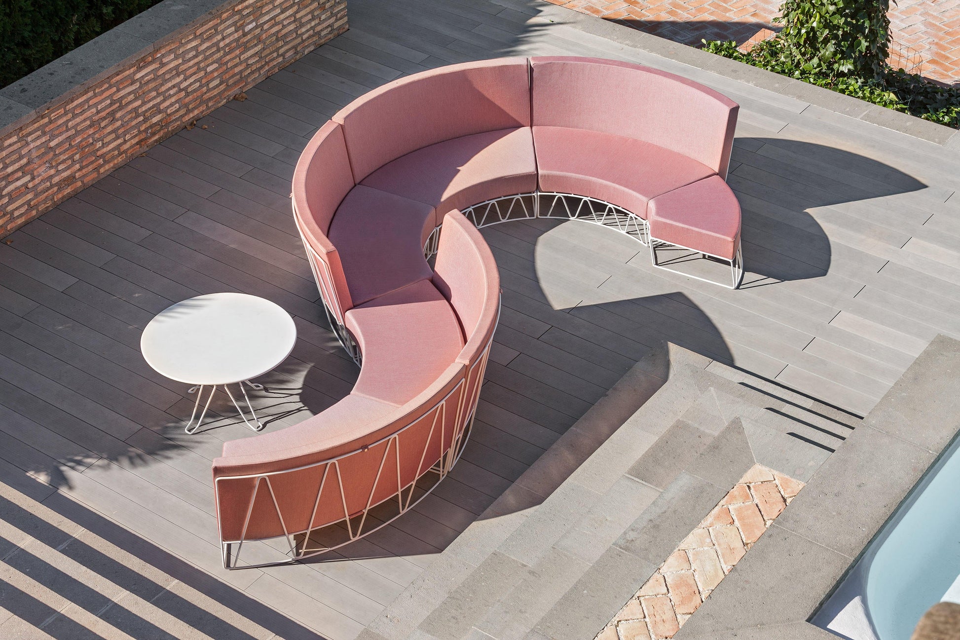 Lagarto Modular Sofa-Contract Furniture Store for hospitality, leisure & commercial projects