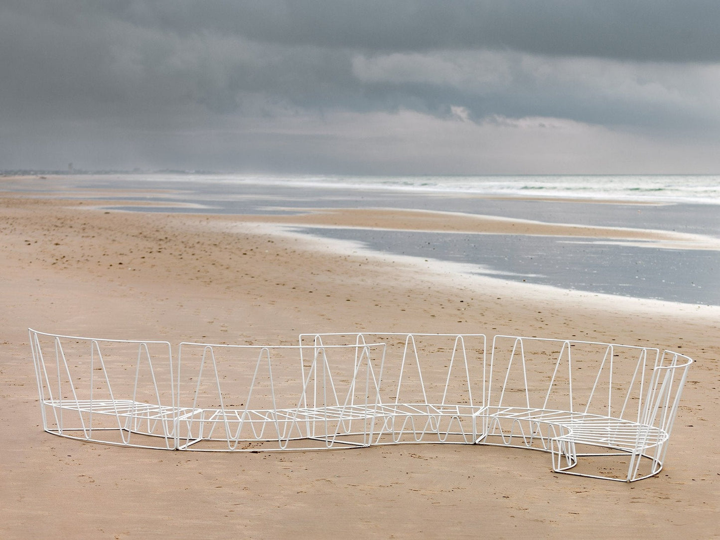 Lagarto Modular Sofa-Contract Furniture Store for hospitality, leisure & commercial projects