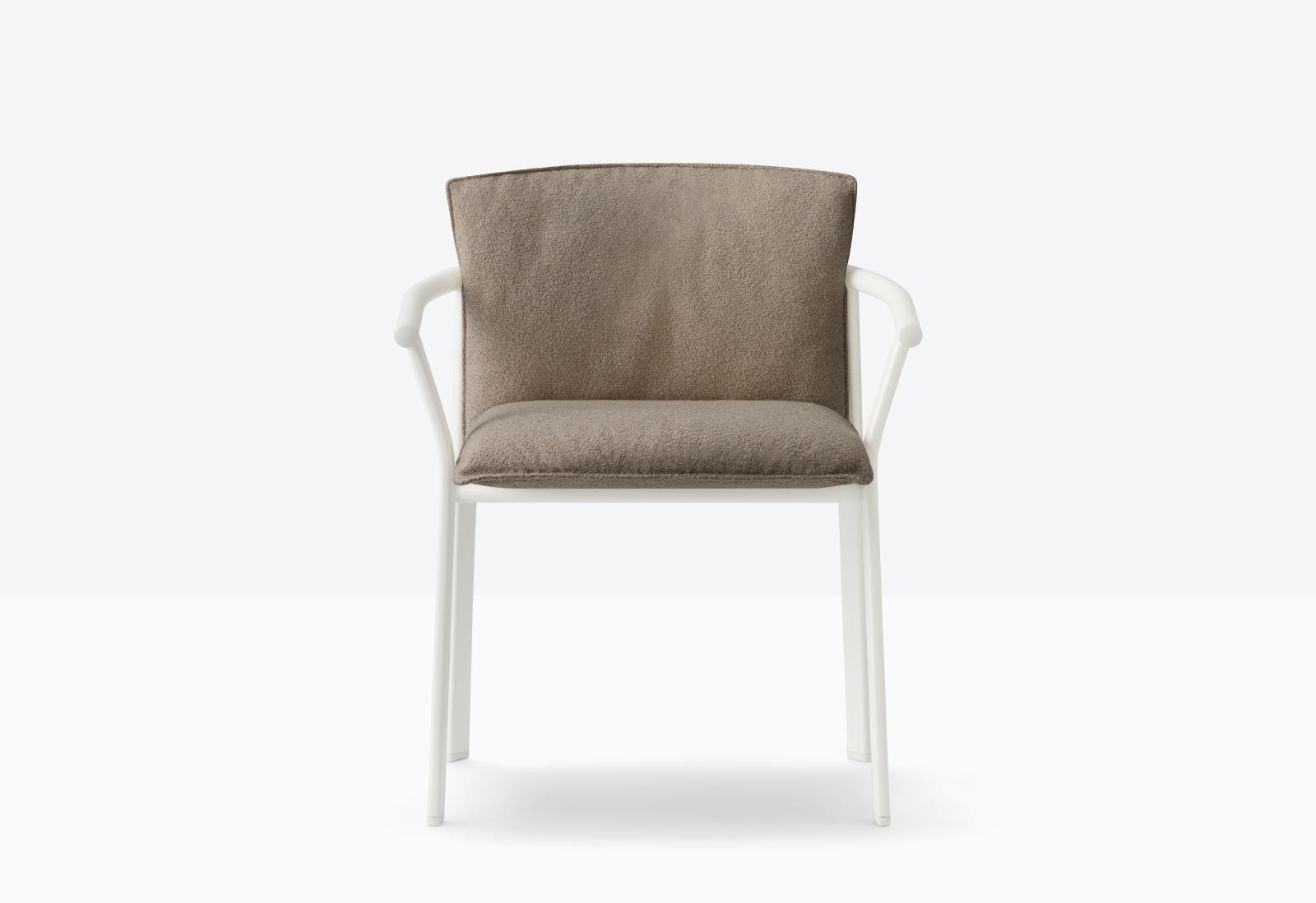 Lamorisse 3684 Armchair