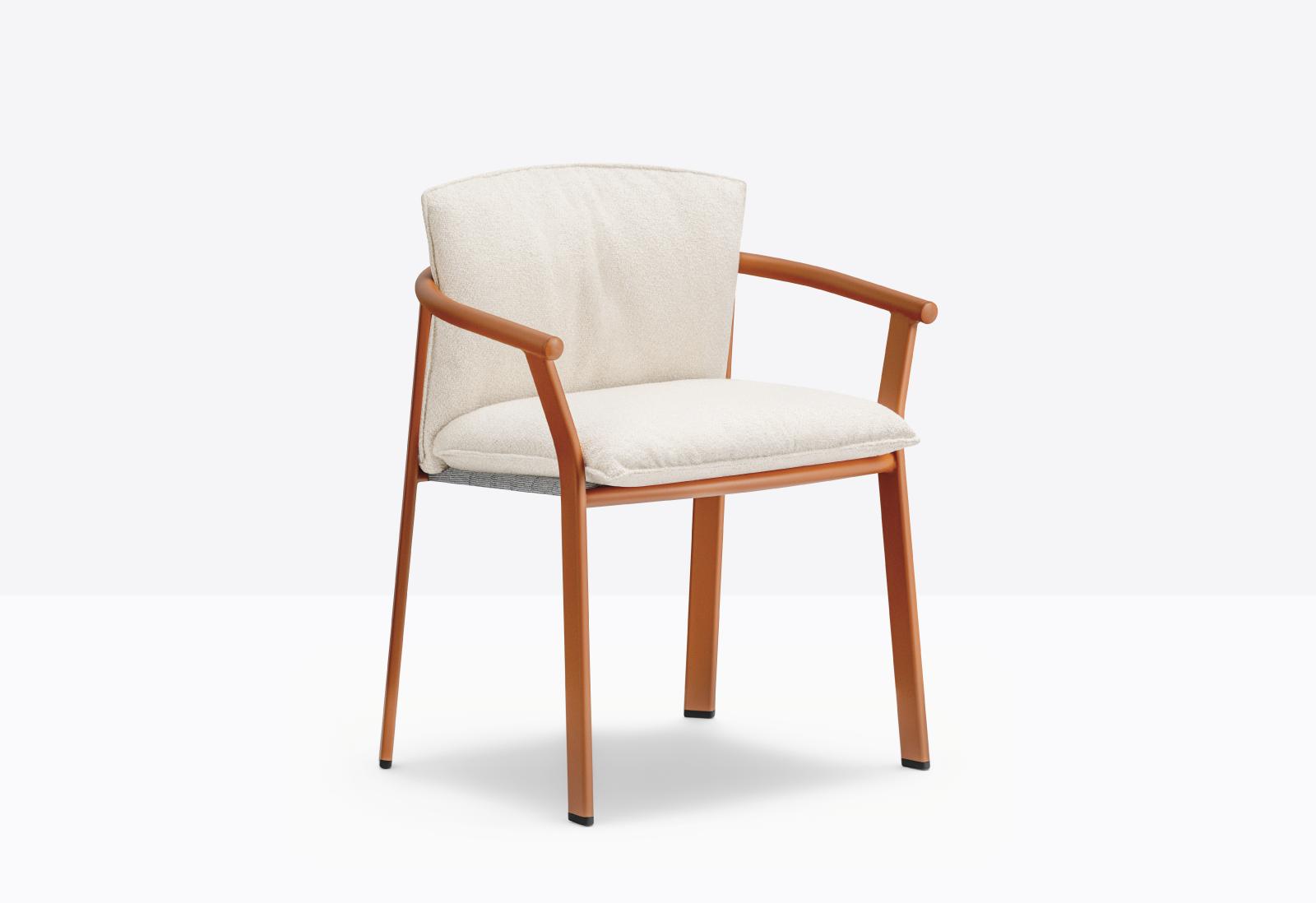 Lamorisse 3684 Armchair