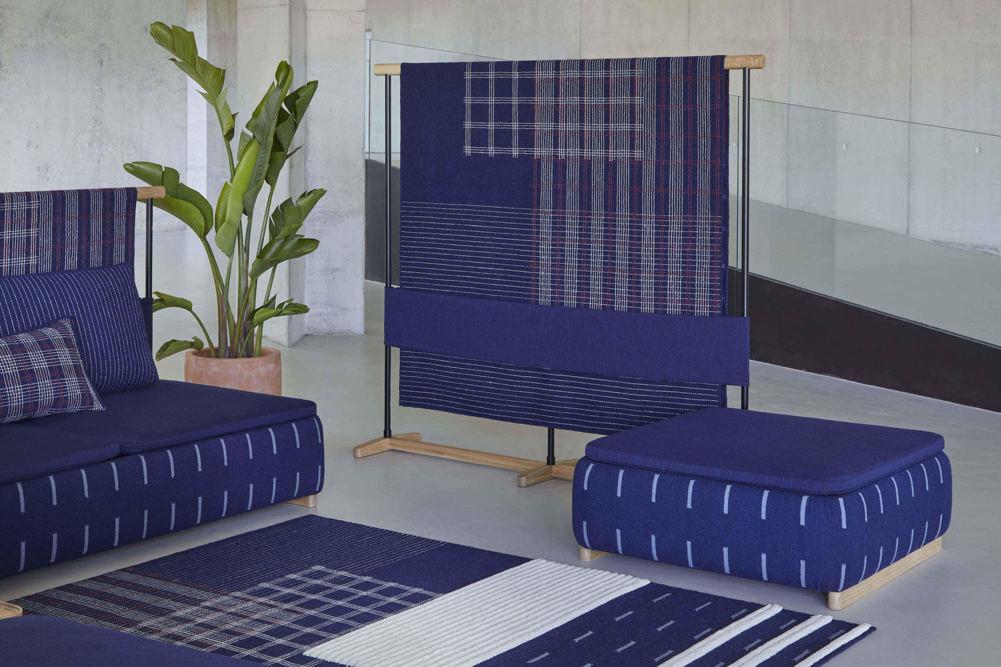 Lan Screen Room Divider