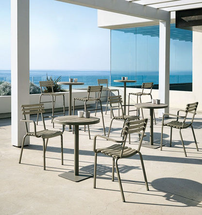Laren Round Dining Table-Contract Furniture Store for hospitality, leisure & commercial projects