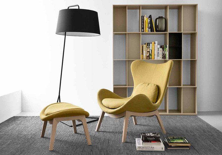 Lazy Wing Lounge Chair