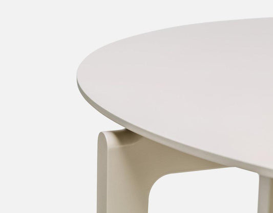 Leaf Dining Table