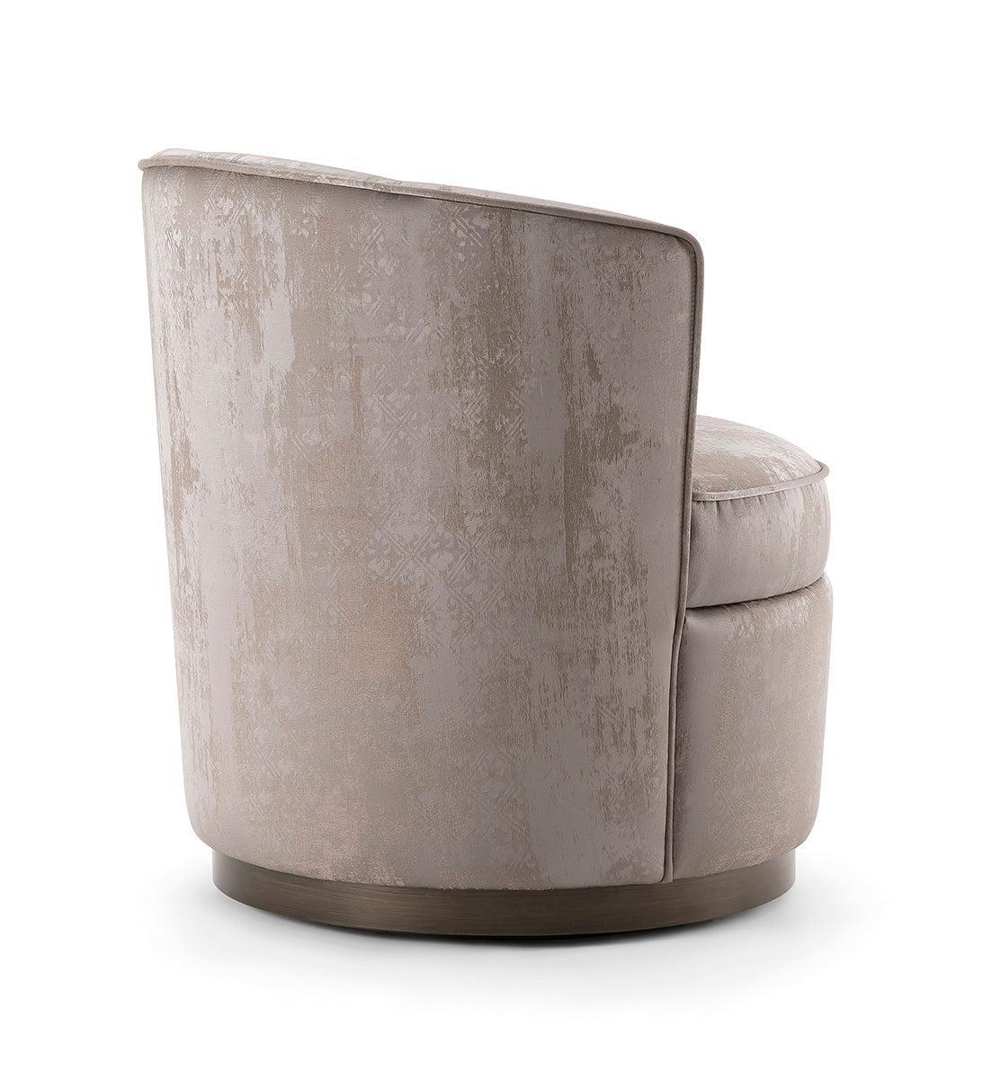 Lilian 072 P Lounge Chair-Contract Furniture Store for hospitality, leisure & commercial projects