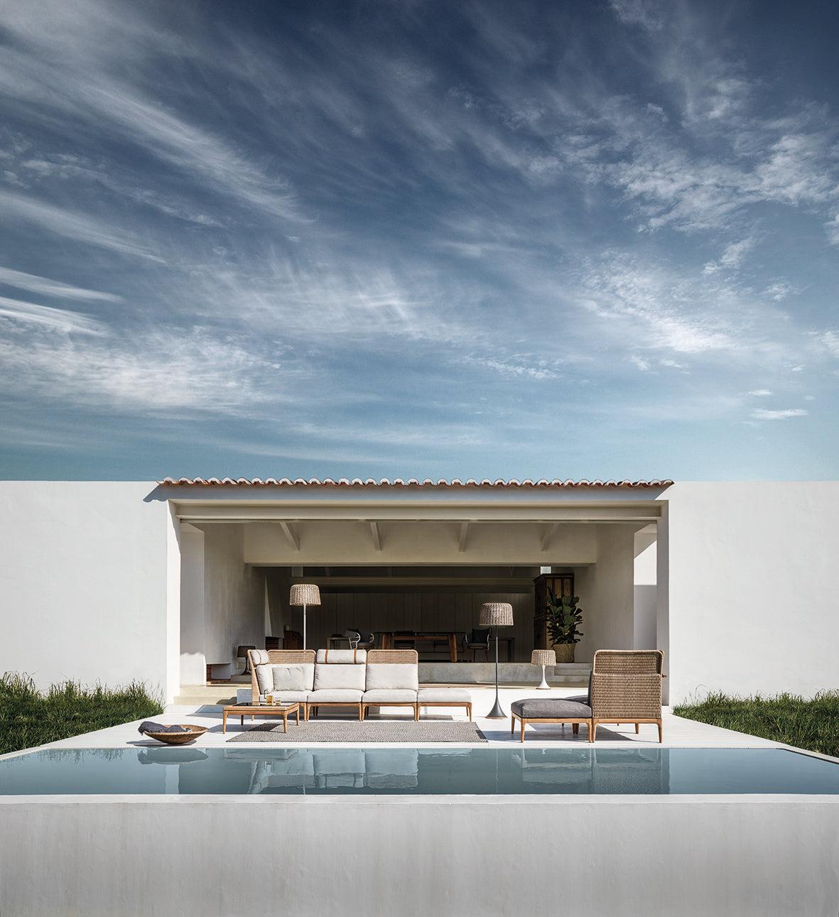 Lima Corner Unit-Contract Furniture Store for hospitality, leisure & commercial projects