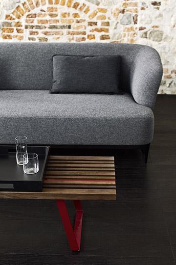 Line Bench-Contract Furniture Store for hospitality, leisure & commercial projects