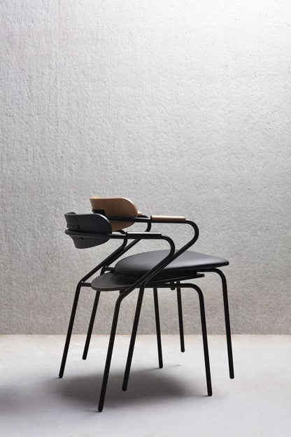 Linea/s Side Chair-Contract Furniture Store for hospitality, leisure & commercial projects