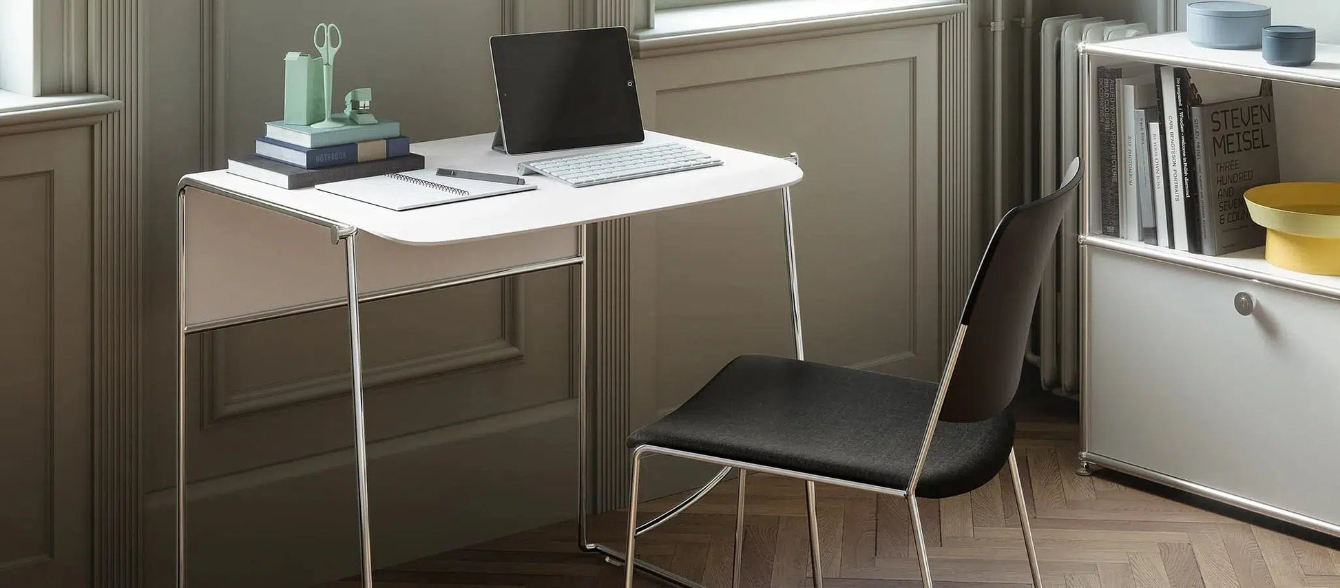 Link Edu Desk-Contract Furniture Store for hospitality, leisure & commercial projects