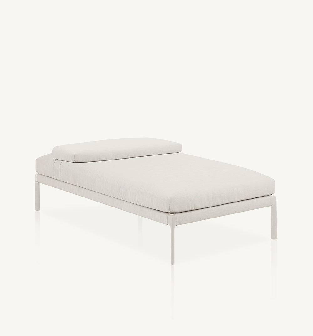 Livit C488 Daybed-Contract Furniture Store for hospitality, leisure & commercial projects