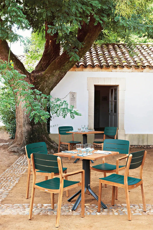 Lodge Aluminium Armchair-Contract Furniture Store for hospitality, leisure & commercial projects