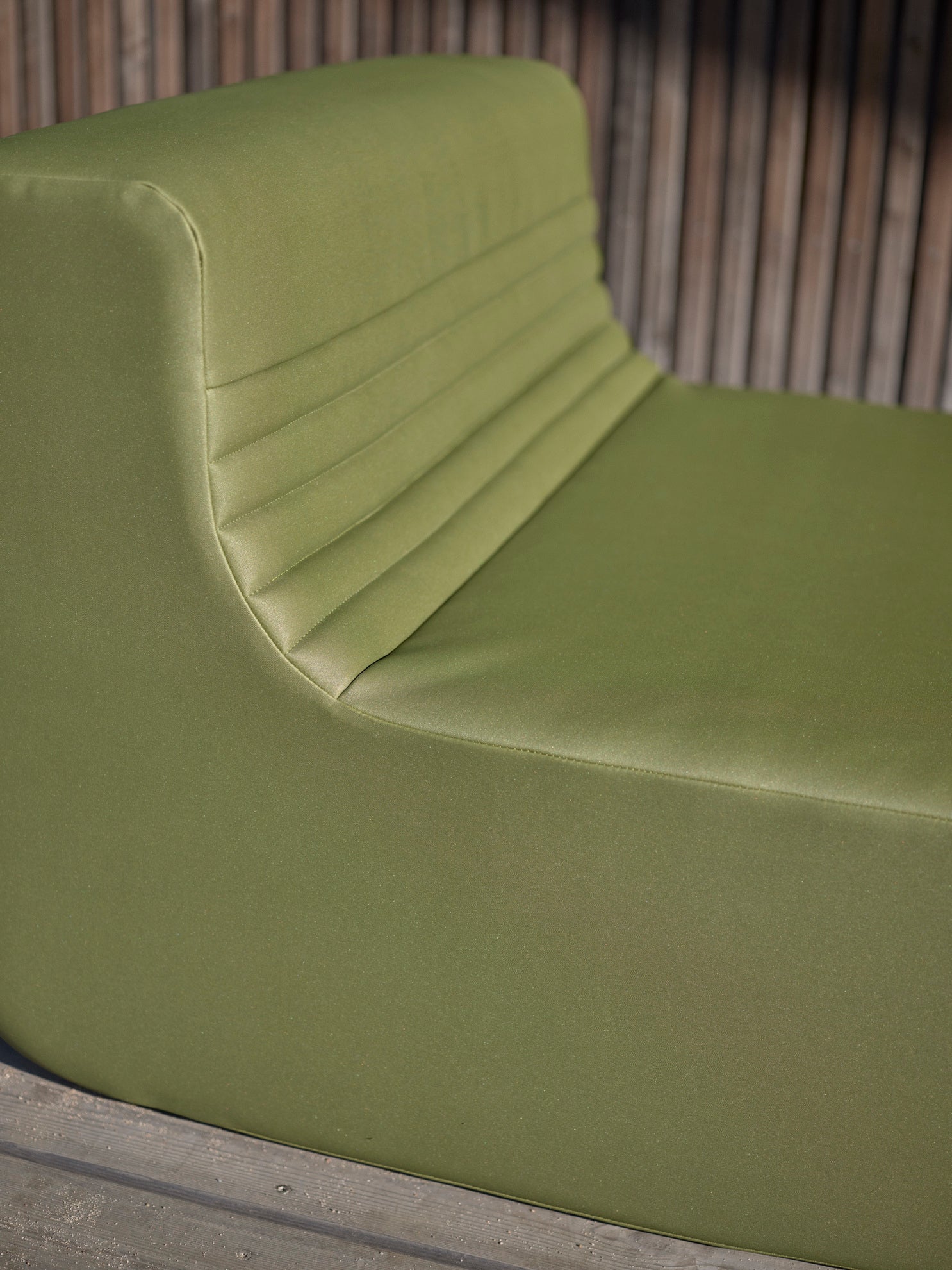 Loft Lounge Chair-Contract Furniture Store for hospitality, leisure & commercial projects