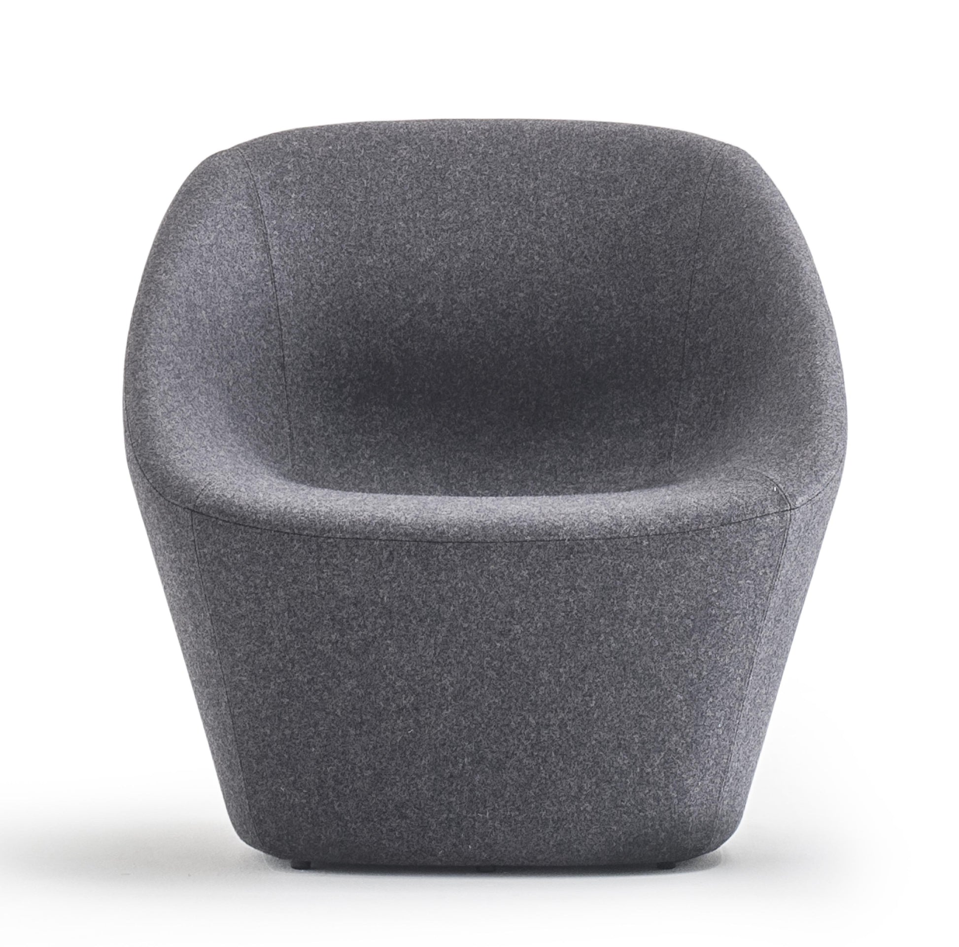 Log 366 Lounge Chair