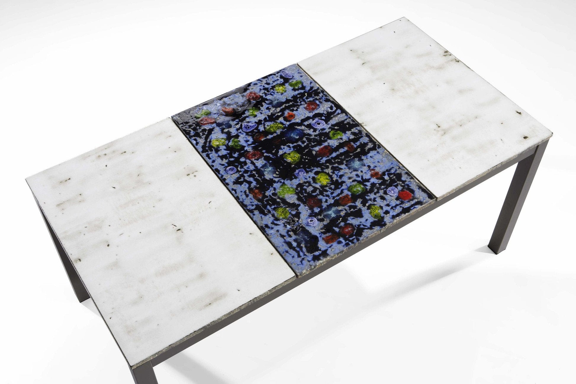 Lollo Dining Table-Contract Furniture Store for hospitality, leisure & commercial projects