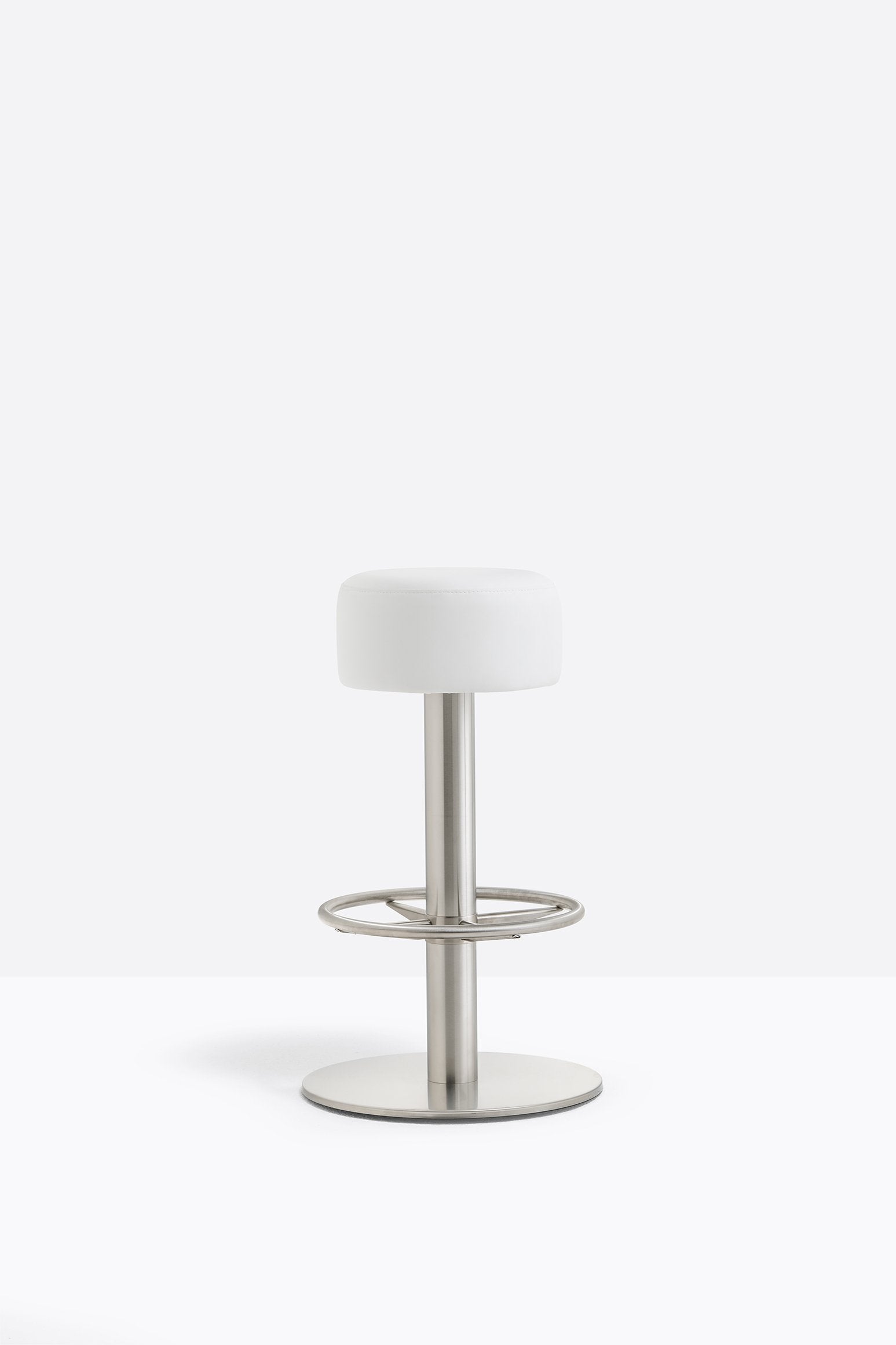 Lotus 4415 High Stool