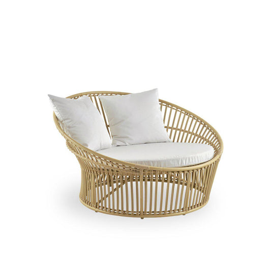 Love Nest Lounge Chair-Contract Furniture Store for hospitality, leisure & commercial projects