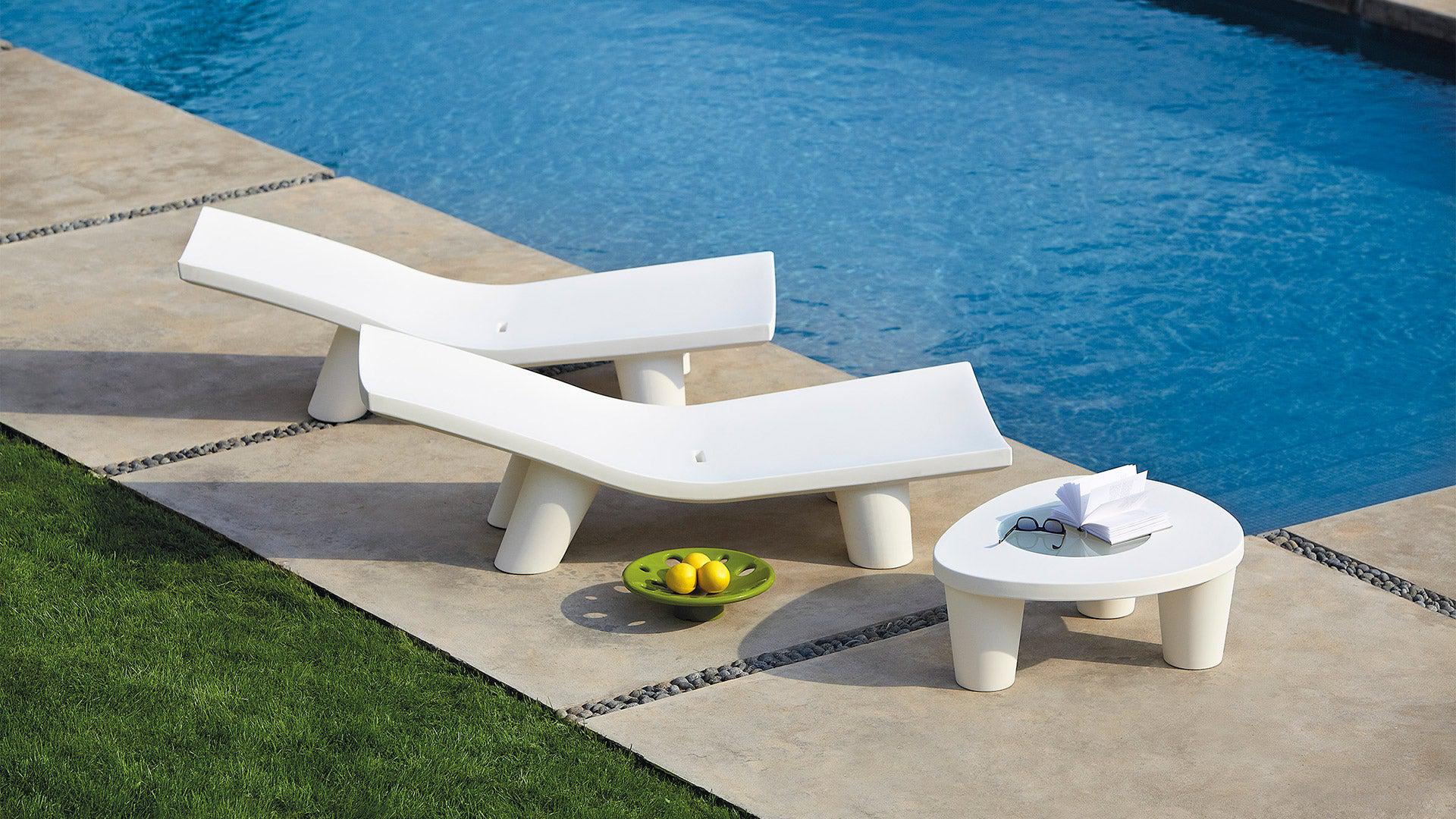 Low Lita Lounger
