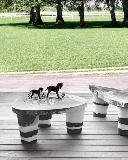 Low Lita Table