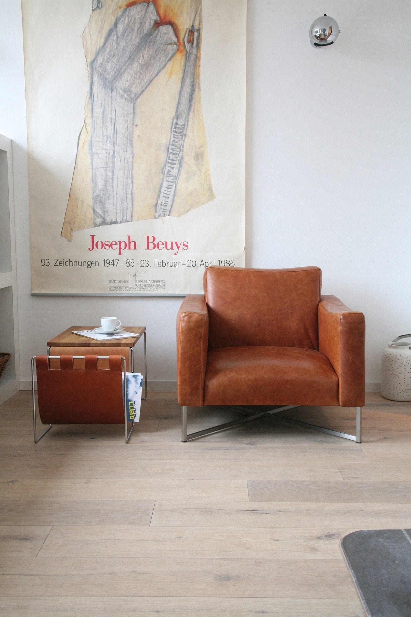 Luis Lounge Chair