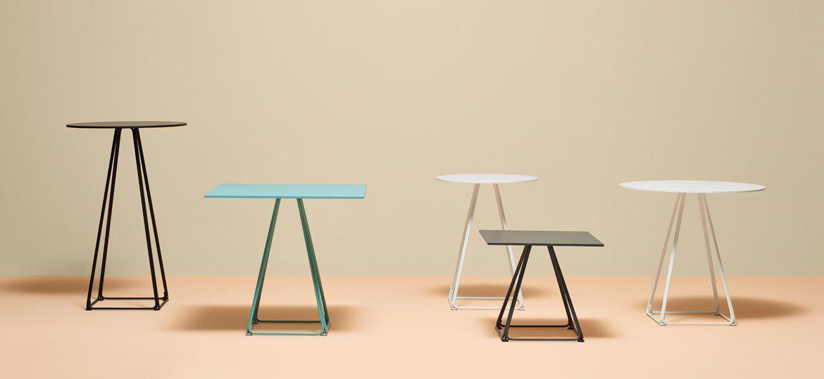 Lunar 5440 Dining Base
