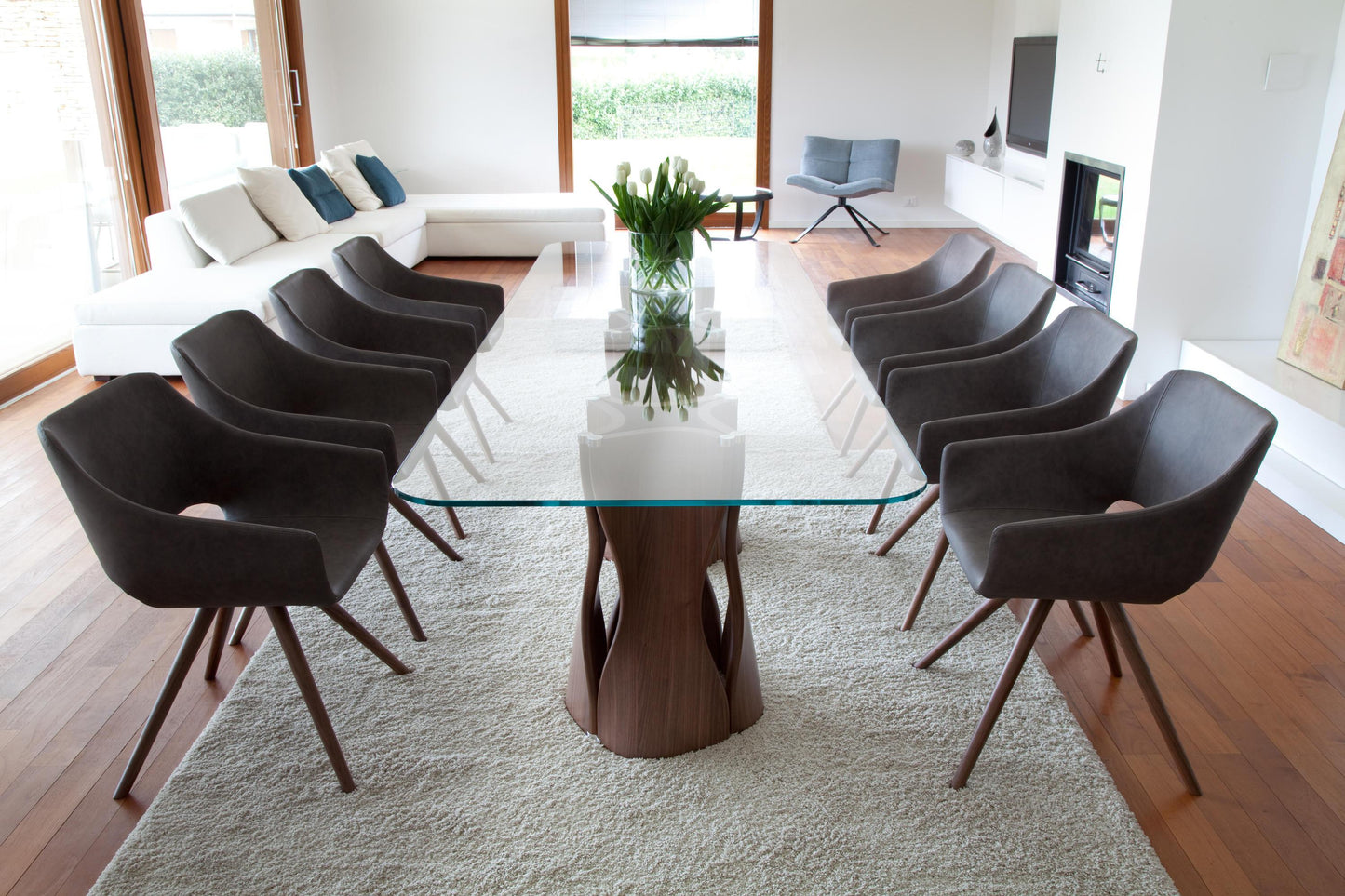 Mac's Wood 216/217 Dining Table-Contract Furniture Store for hospitality, leisure & commercial projects