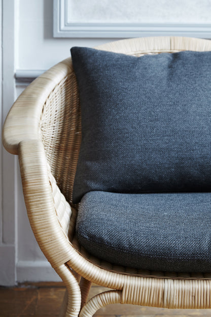 Madame Lounge Chair