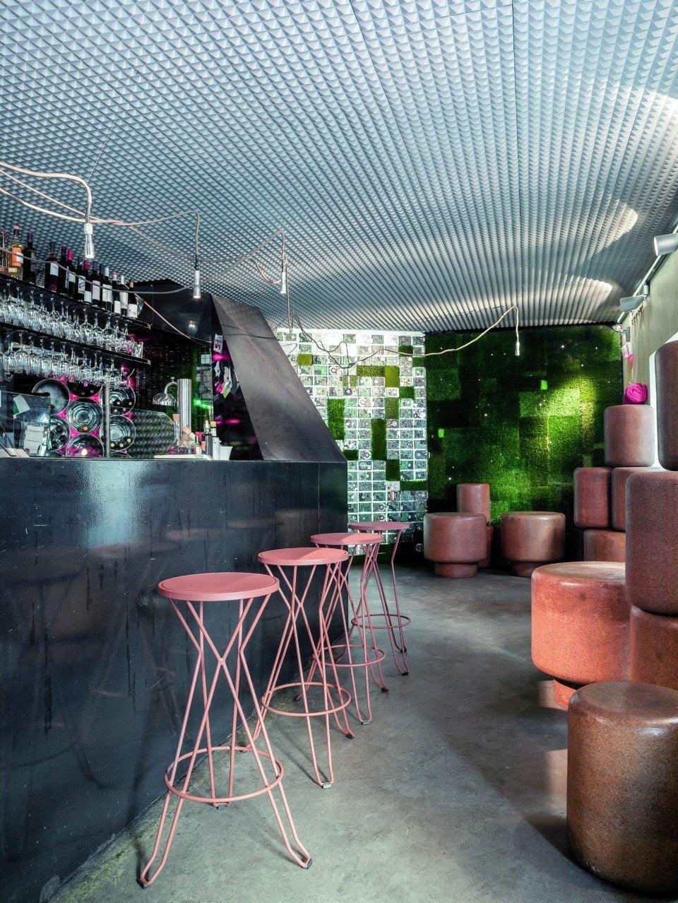 Madrid High Stool
