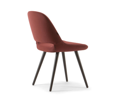 Magda 00 Base 100 Side Chair