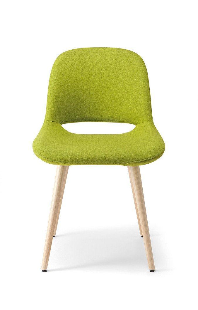 Magda 00 Base 100 Side Chair