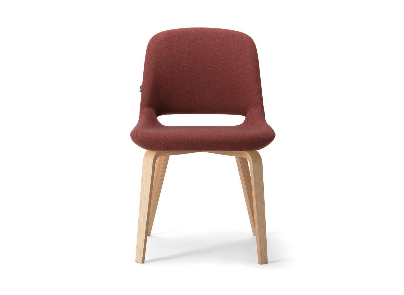 Magda 00 Base 105 Side Chair