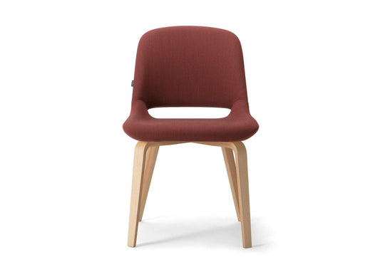 Magda 00 Base 105 Side Chair