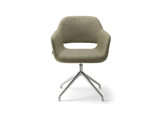 Magda 04 Base 102 Armchair-Contract Furniture Store for hospitality, leisure & commercial projects