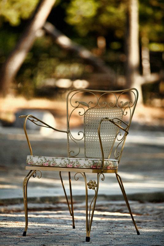 Magnolia Armchair