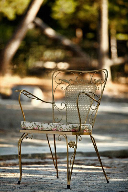 Magnolia Armchair