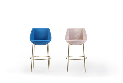 Magnum High Stool
